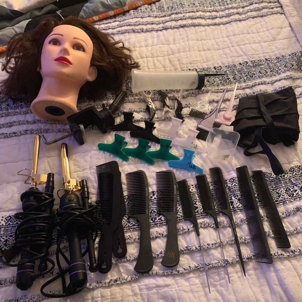 Cosmetology Kit!!